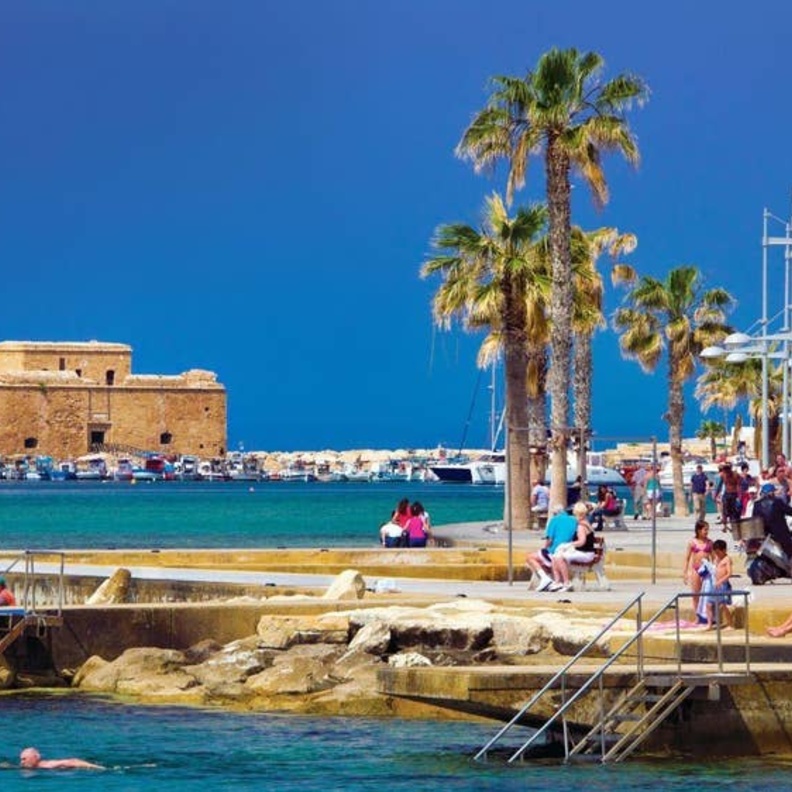 أجواء ممتعة في أيا نابا