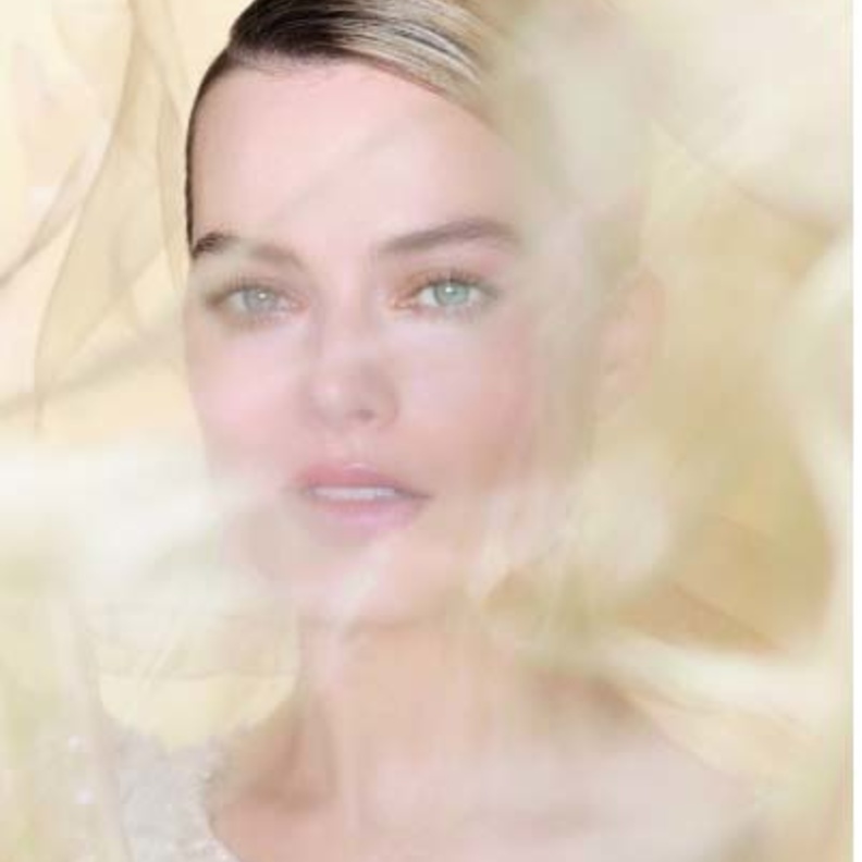 مارجو روبي  الوجه الإعلامي لعطر GABRIELLE CHANEL ESSENCE