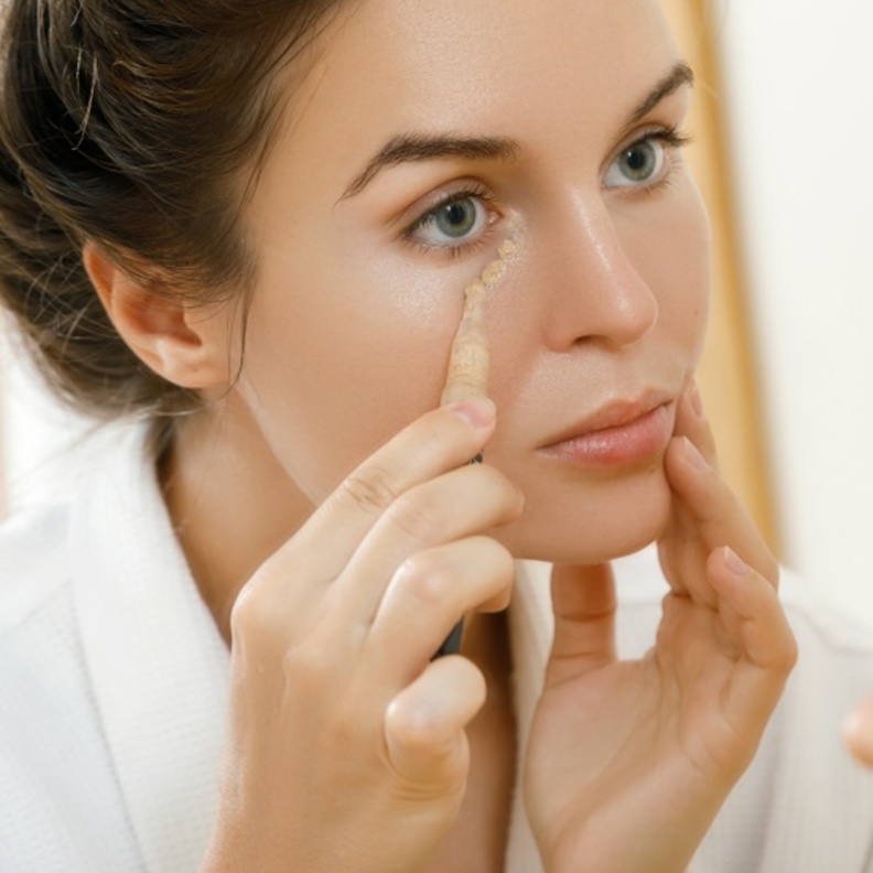 تعلمي طرق تطبيق خافي العيوب