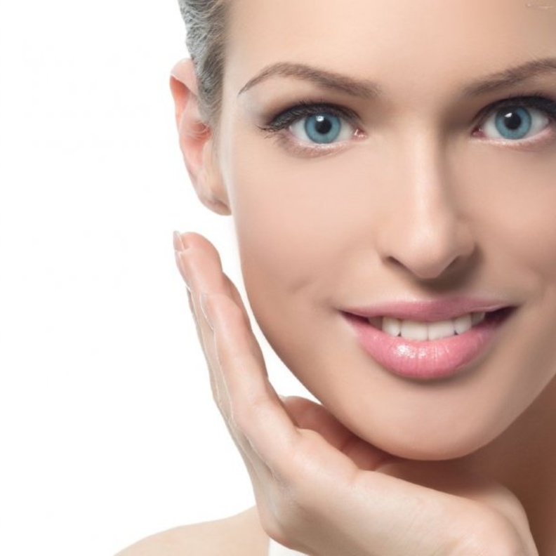 اسوداد الشفايف