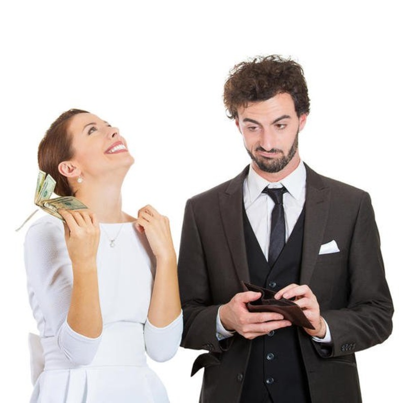 الطلاق من الزوج البخيل قرار سليم أم لا 