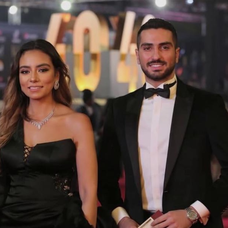 محمد الشرنوبي وسارة الطباخ