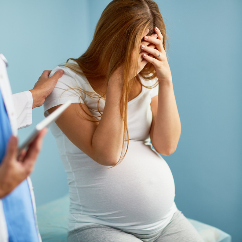 اعراض البكتيريا التي تسبب الولادة المبكرة في الشهر الثامن