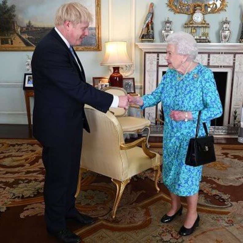 الملكة تبدأ عطلتها الصيفية