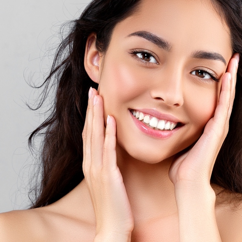 ‎ماسكات لاستعادة نضارة البشرة بعد الإجازة الصيفية