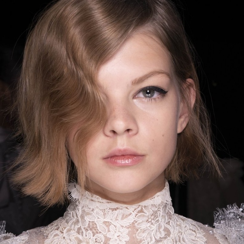 قصات شعر كاري قصيرة قبل عيد الأضحى 2019 من Blumarine