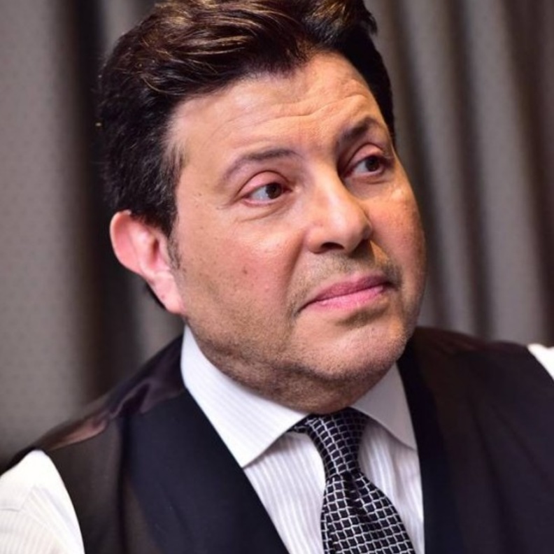 الفنان هاني شاكر