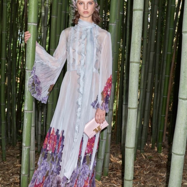  ألوان فساتين خطوبة للمحجبات