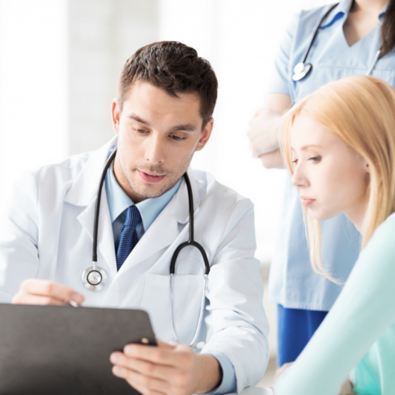 السيدات اللواتي يعانين من تكيسات المبابض الأكثر تهيئ للافرازات عدة مرات خلال الشهر ما يصعب الاستدلال عن افرازات التبويض بالشكل الدقيق