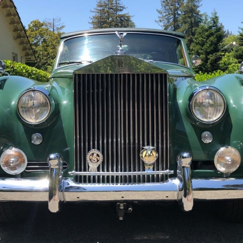 سعر السيارة قد يصل إلى مليوني دولار