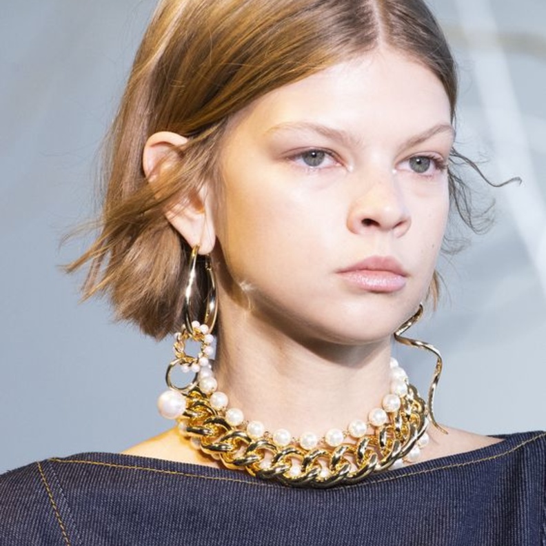 احدث افكار قصات الشعر الكاري موضة خريف 2019 من Stella McCartney