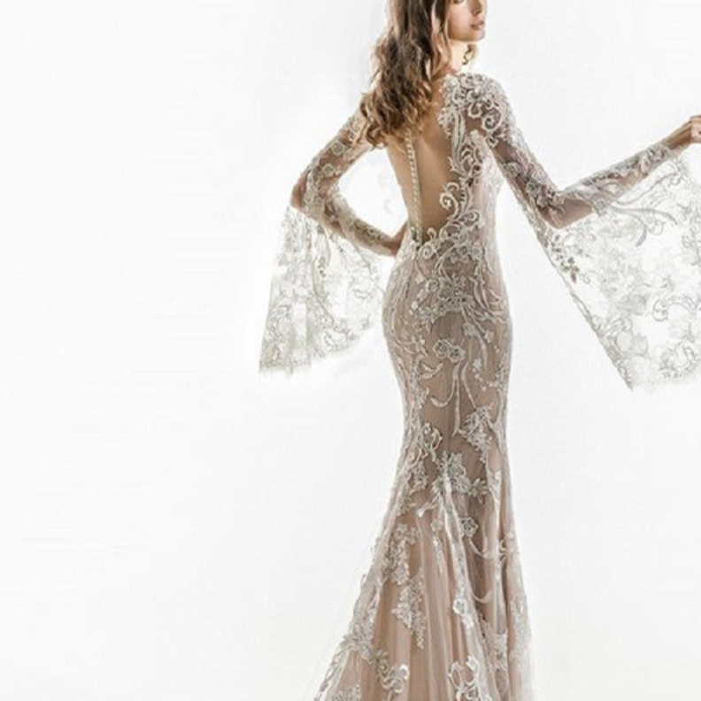 فستان من BHLDN