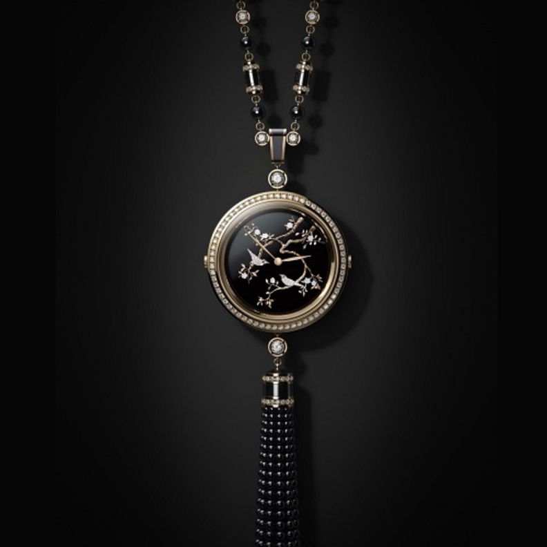 ساعات نسائية ماركة شانيل 2019 