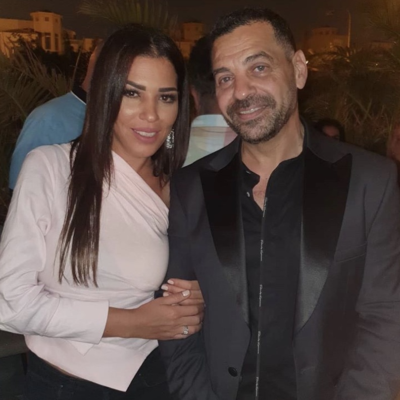 ياسمين عيسى وخالها طارق العريان