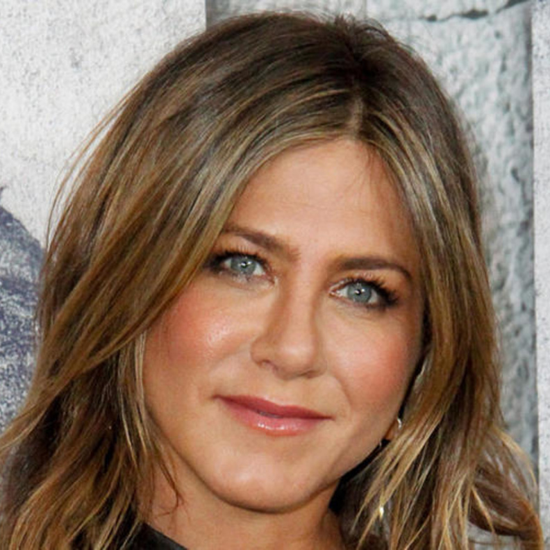 جينيفر انستون 