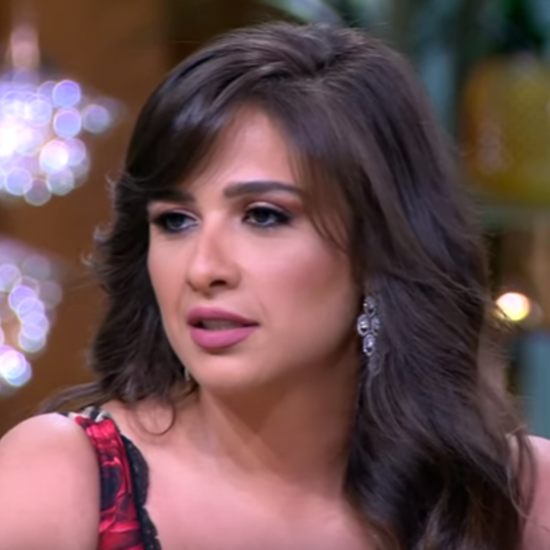 ياسمين عبد العزيز