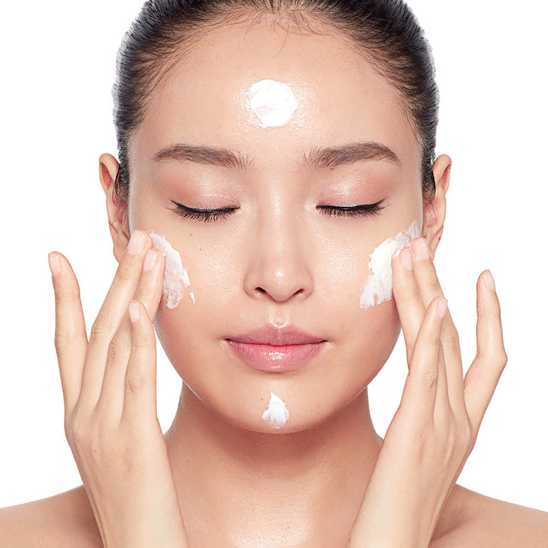  استخدمي خافي العيوب حسب لون بشرتك