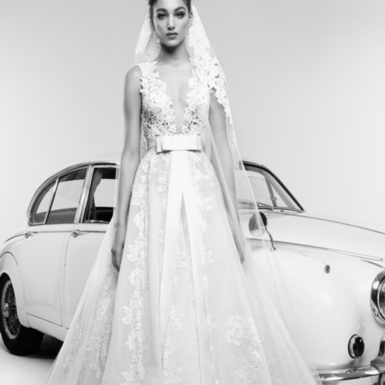 فستان مطرز بالباييت