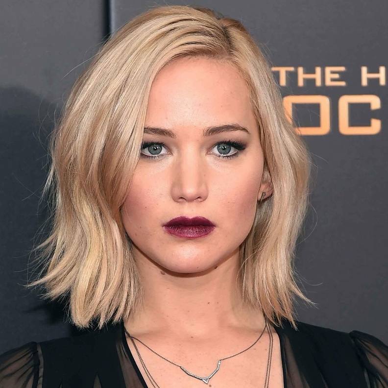 أحمر شفاه قوي بأسلوب الجميلة جنيفر لورانس ‏Jennifer Lawrence