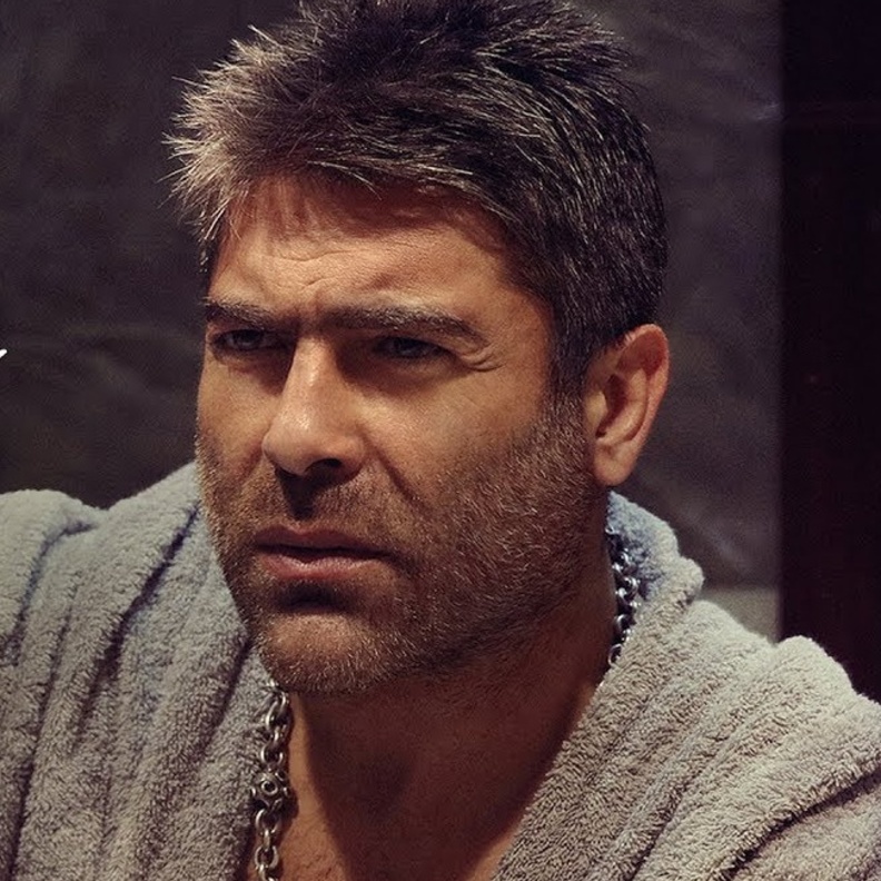 تصاعد الخلافات بين وائل كفوري وطليقته