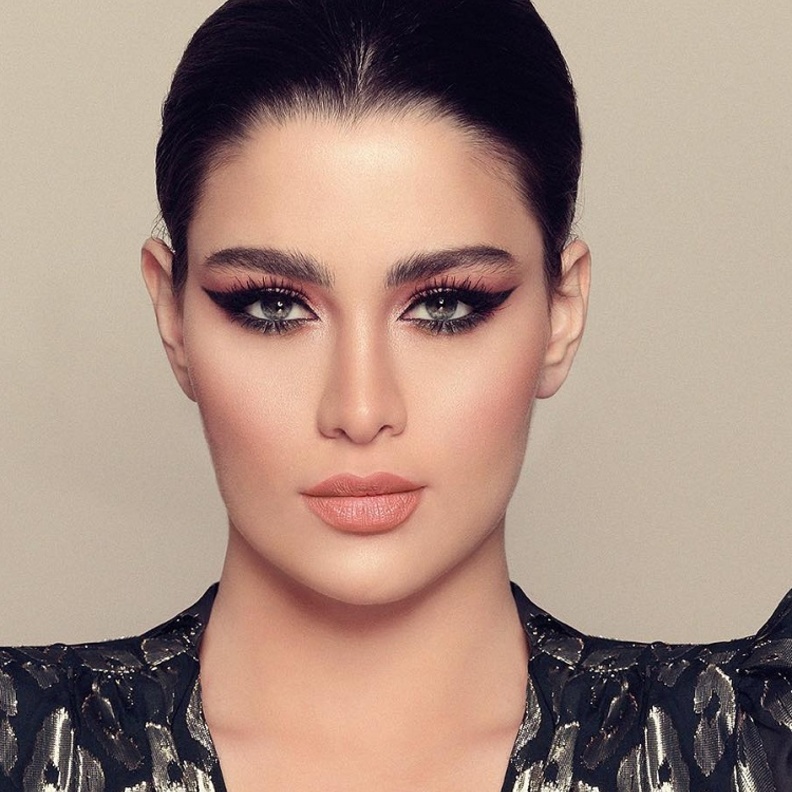 روان بن حسين تتمتع بجمال استثنائي