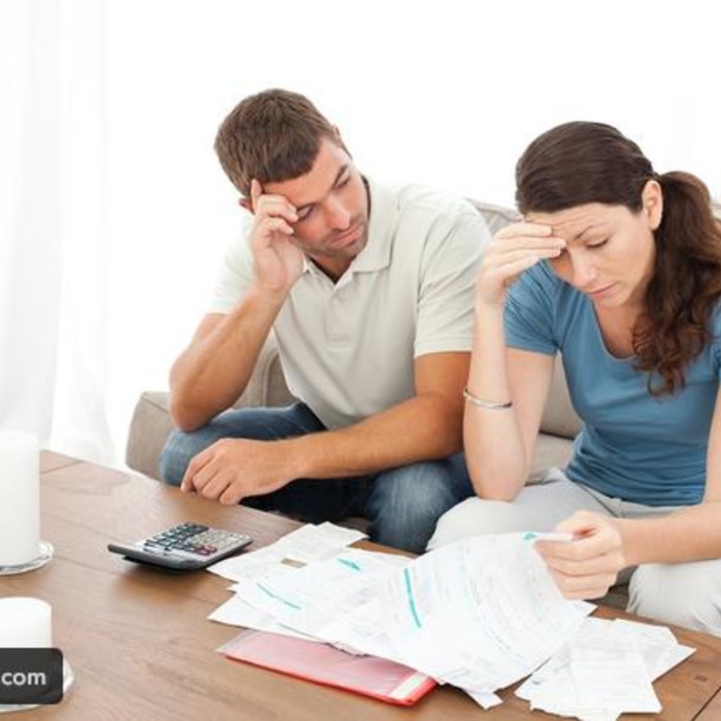 تأثير الزوج البخيل على الحياة الزوجية