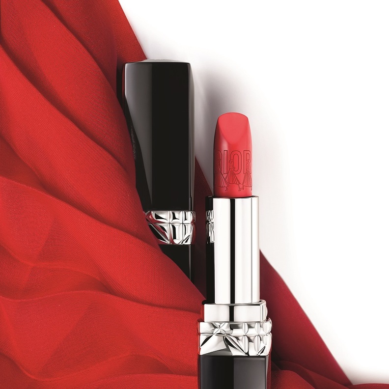 Rouge Dior بإصدار محدود.. يُعيد إلى الأذهان تصميمين أيقونيين لـ TRAFALGAR