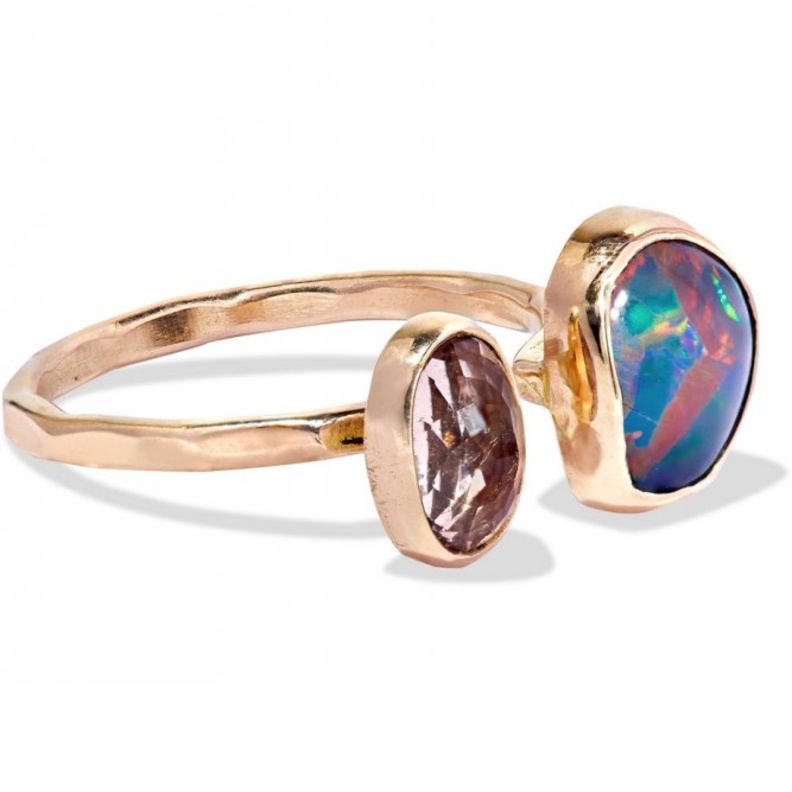 اسوارة من أستلي كلارك Astley Clarke