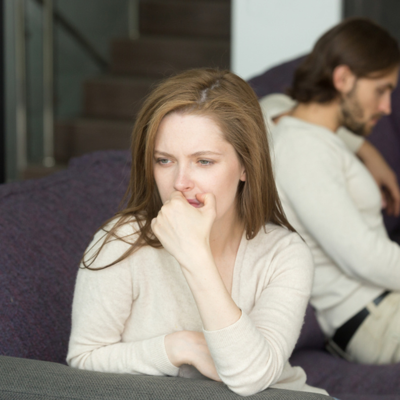 لماذا يتغير شعور المرأة نحو زوجها مع مرور الوقت