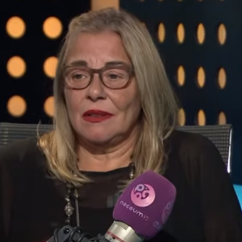 مها أبو عوف