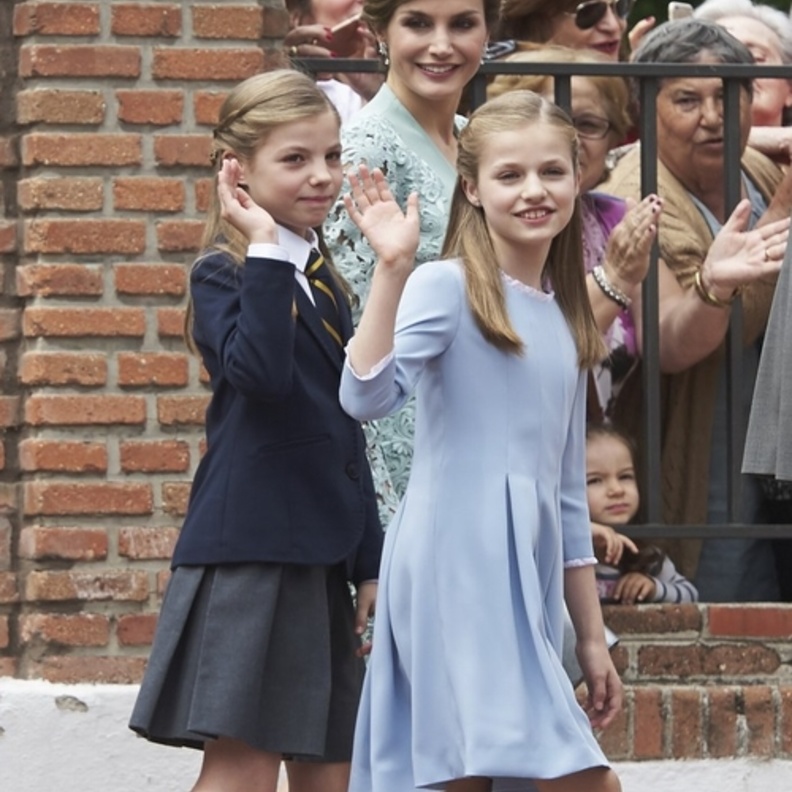 الأميرة إستيل ابنة ملكة السويد‎ ‎في المدرسة