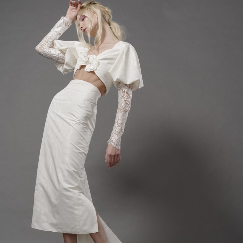  فستان من julie vino