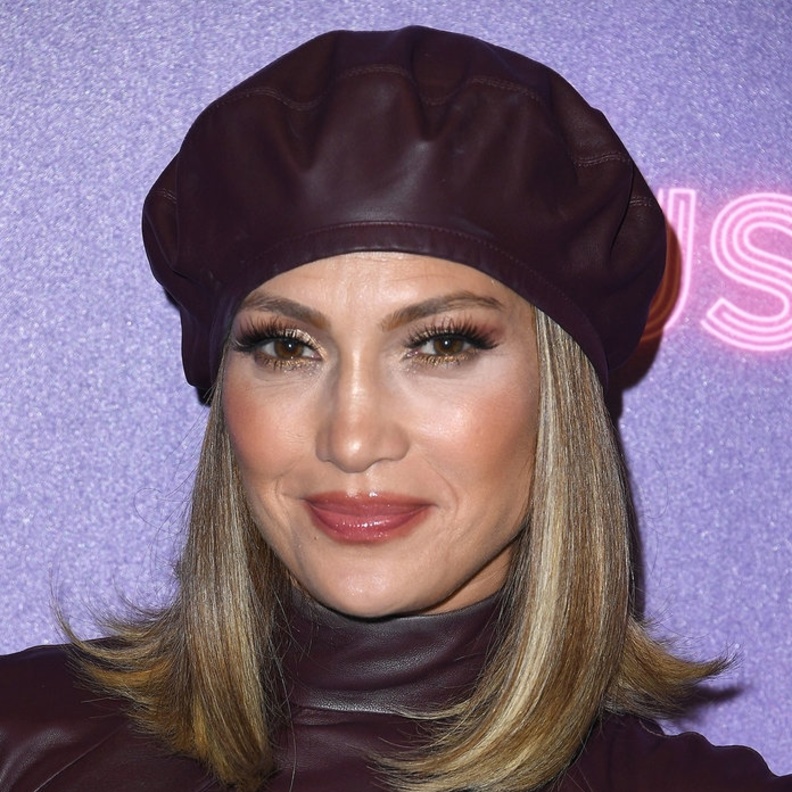 Chanel Bronzer And Highlighter Duo