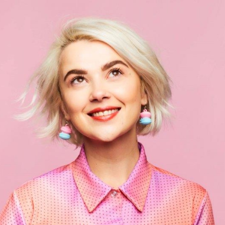 BOI-ING CAKELESS CONCEALER.. كونسيلر سائل لتغطية كاملة من Benefit