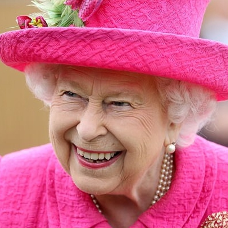 ملكة بريطانيا الملكة إليزابيث الثانية