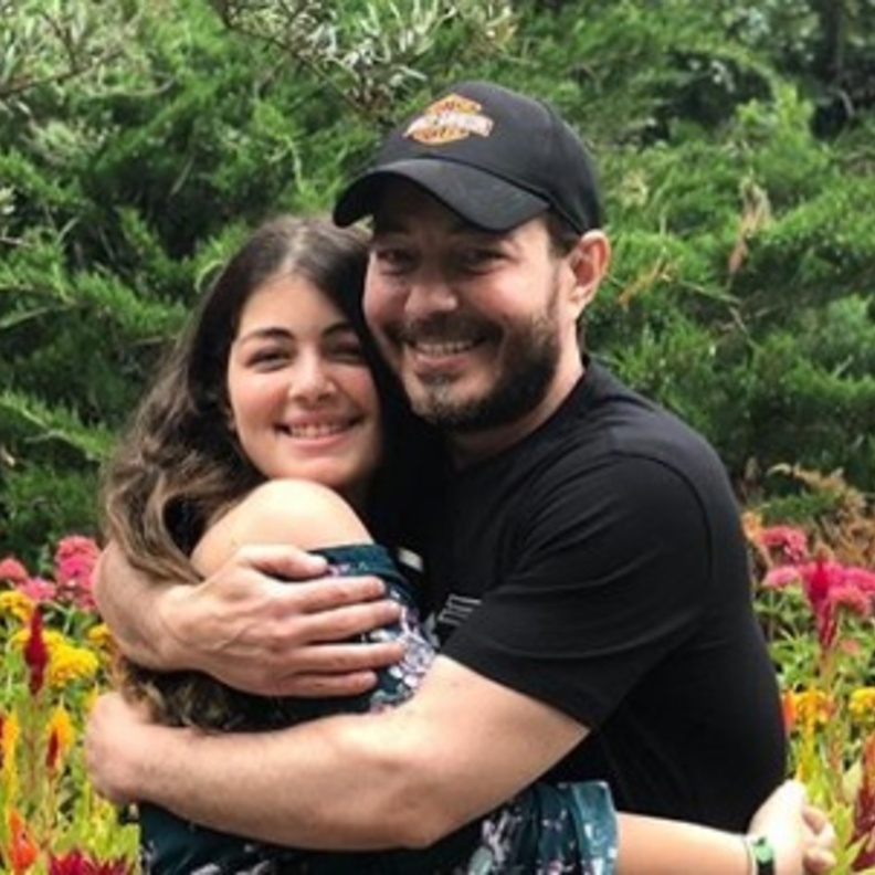 أحمد زاهر وابنته