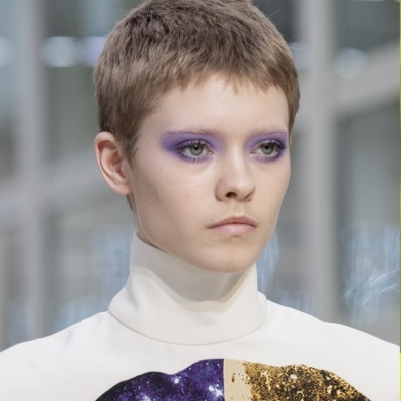 الوان ظلال عيون بنفسجية لخريف 2019