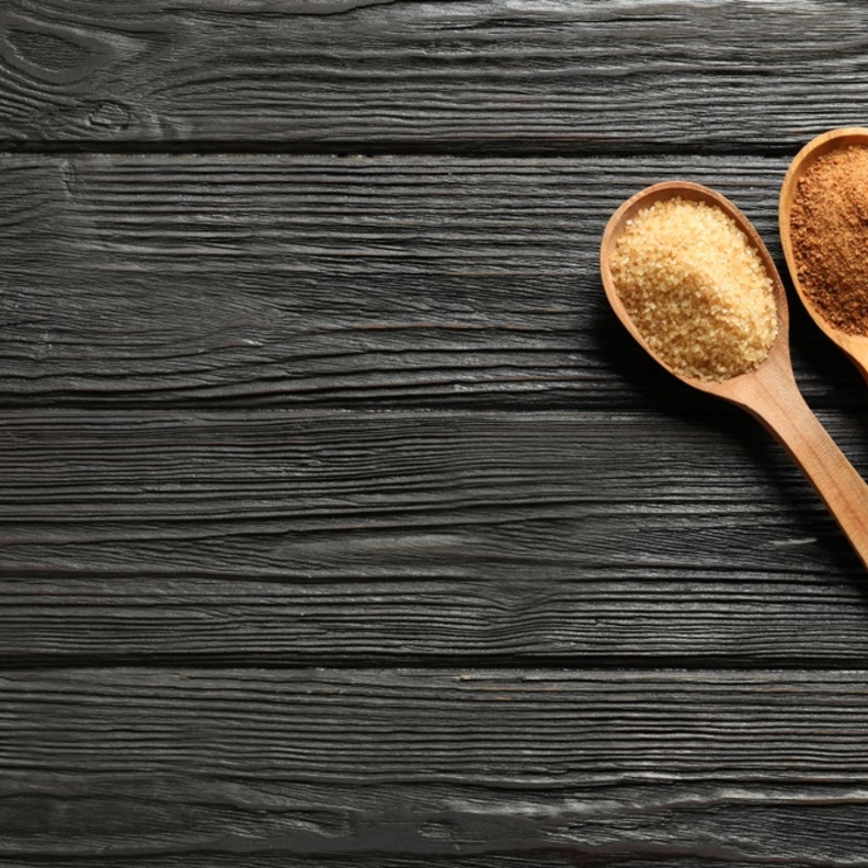 السكر البني هل هو افضل من الابيض ؟