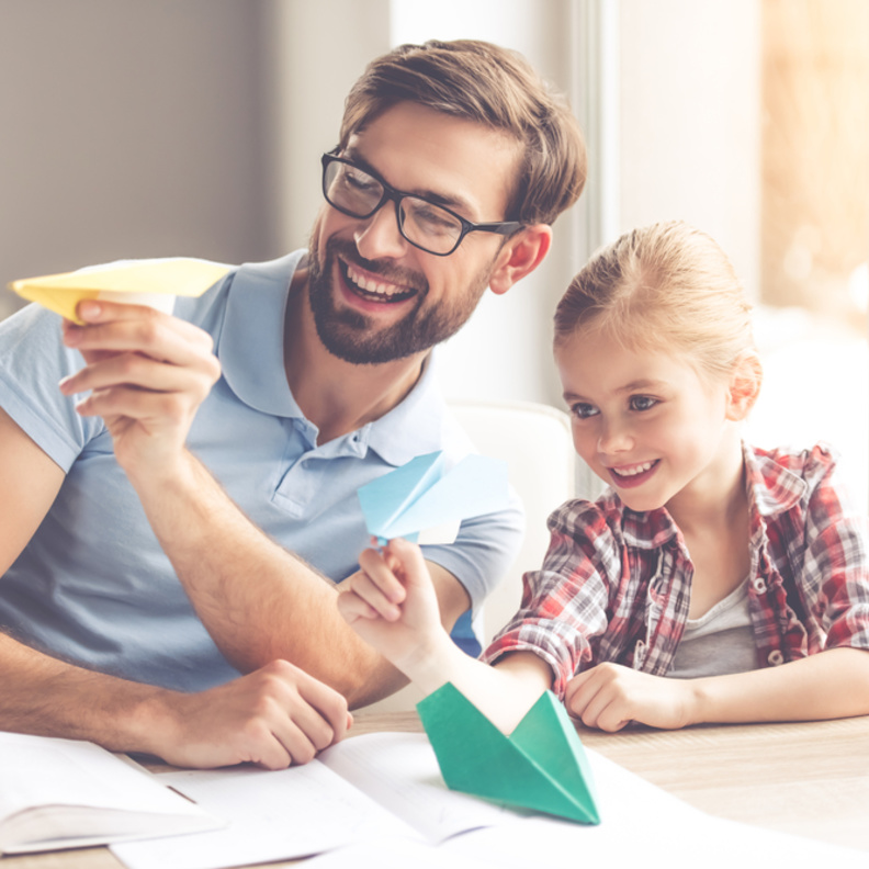 تفاعل الأب مع الأبناء يزيد من معدلات الذكاء لديهم