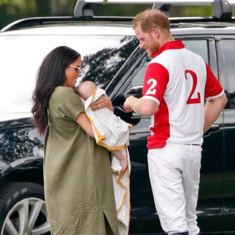 الأمير هاري يصطحب ميغان ماركل وطفلهما أرشي إلى أفريقيا
