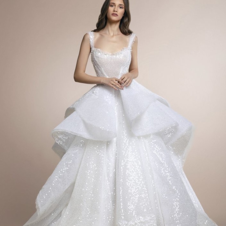 اناقة ملفتة لفساتين زفاف بلوم باي إسبوزا 2020 