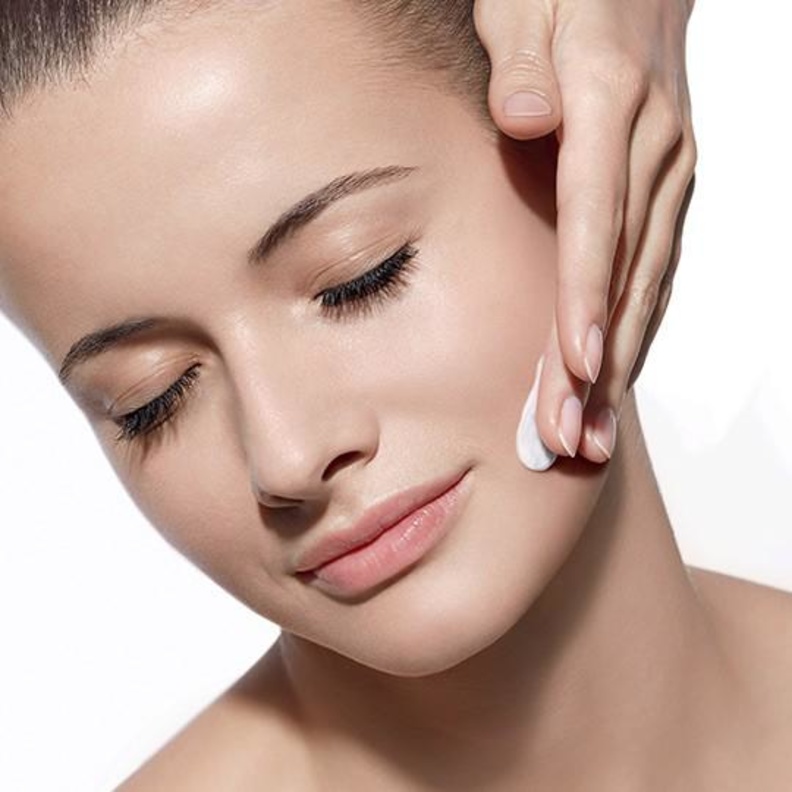 تخلصي من جفاف البشرة باستخدامك كمية كافية من الكالسيوم