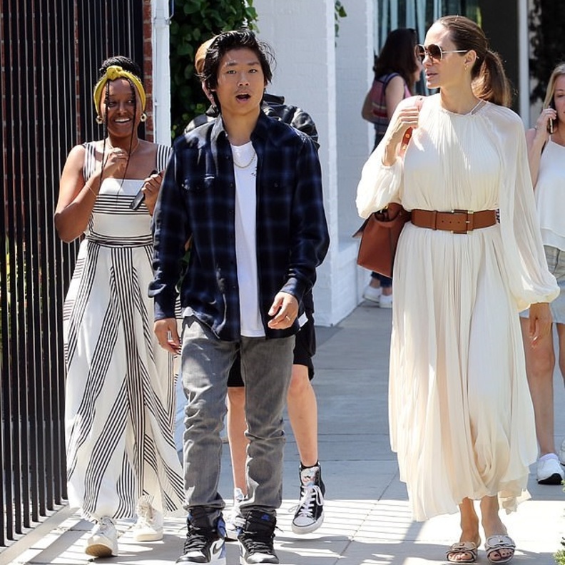 لن تصدّقي كم بلغت كلفة إطلالة أنجلينا جولي الأخيرة