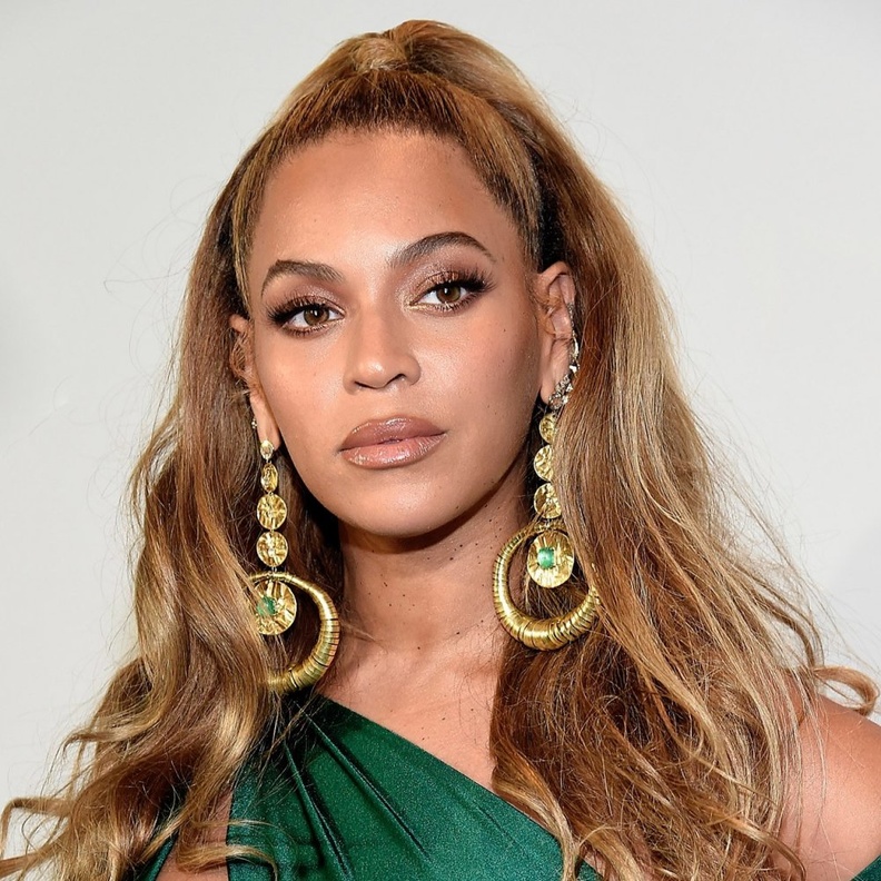 مجوهرات بيونسي Beyonce من لورين شوارتز Lorraine Schwartz