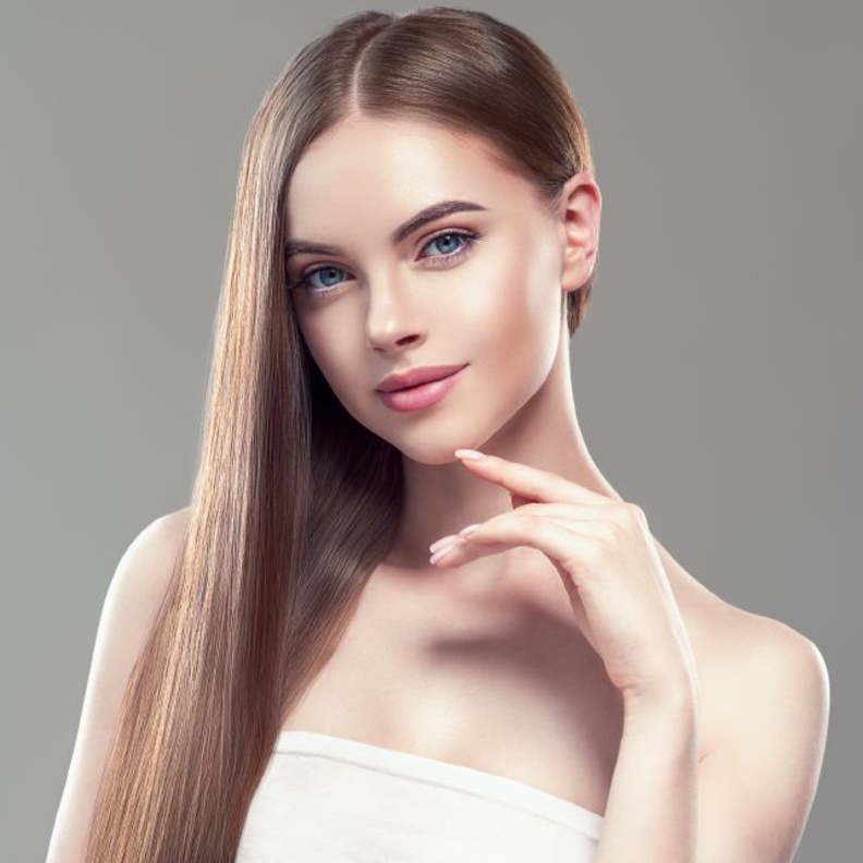 استفيدي من ماسكات الزيوت المقدمة للعناية بشعرك الدهني