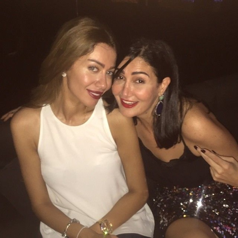 غادة عبد الرازق تحتفل بعيد ميلاد ابنتها روتانا