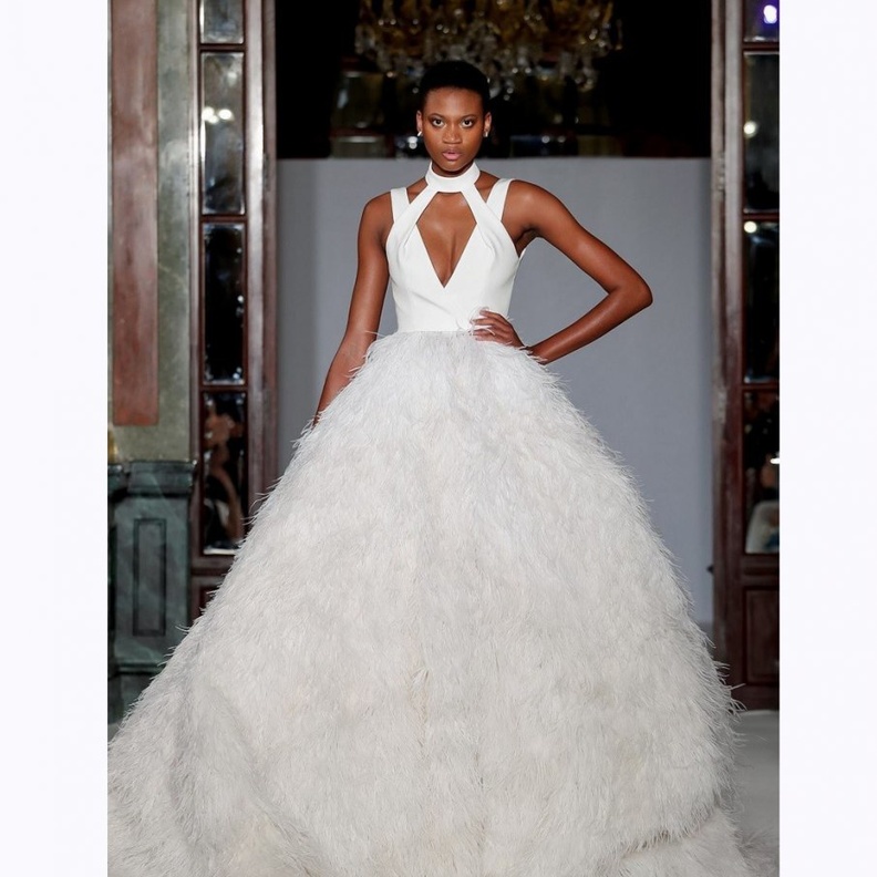 فستان من Alin Le Kal