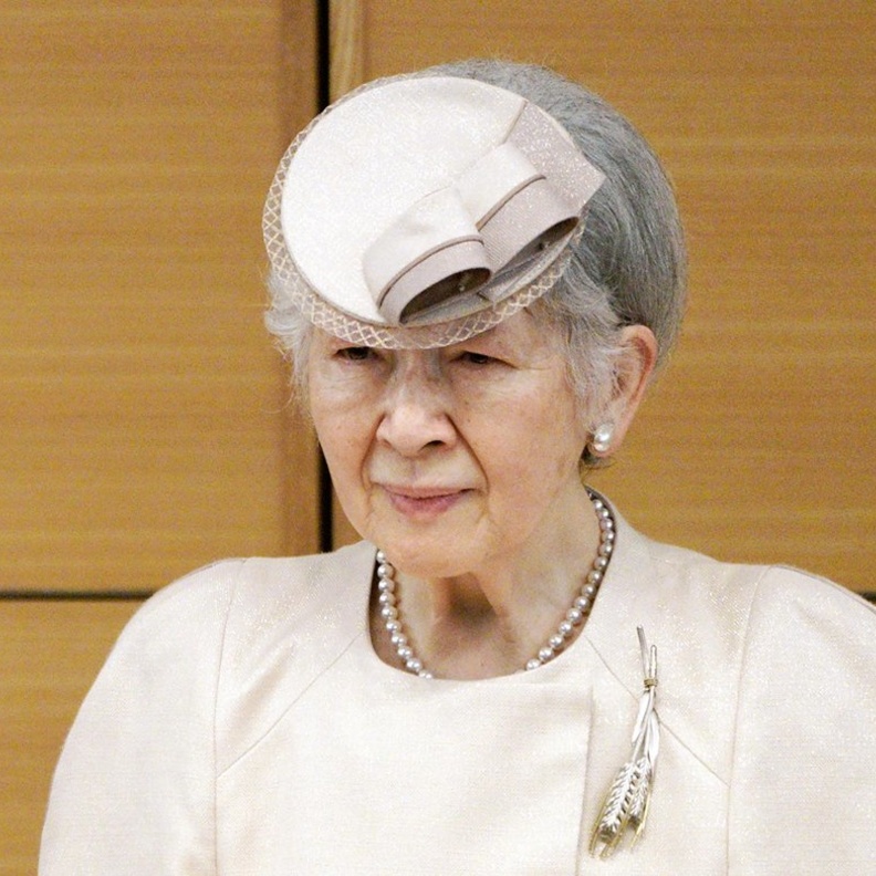 اكتشاف إصابة إمبراطورة اليابان بسرطان الثدي