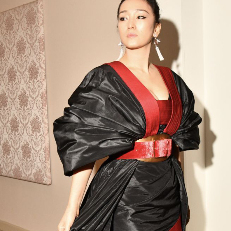 غونغ لي تختار مجوهرات Boucheron في مهرجان البندقية الدولي للأفلام السينمائية