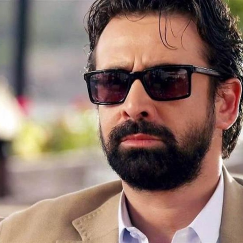 كريم عبد العزيز